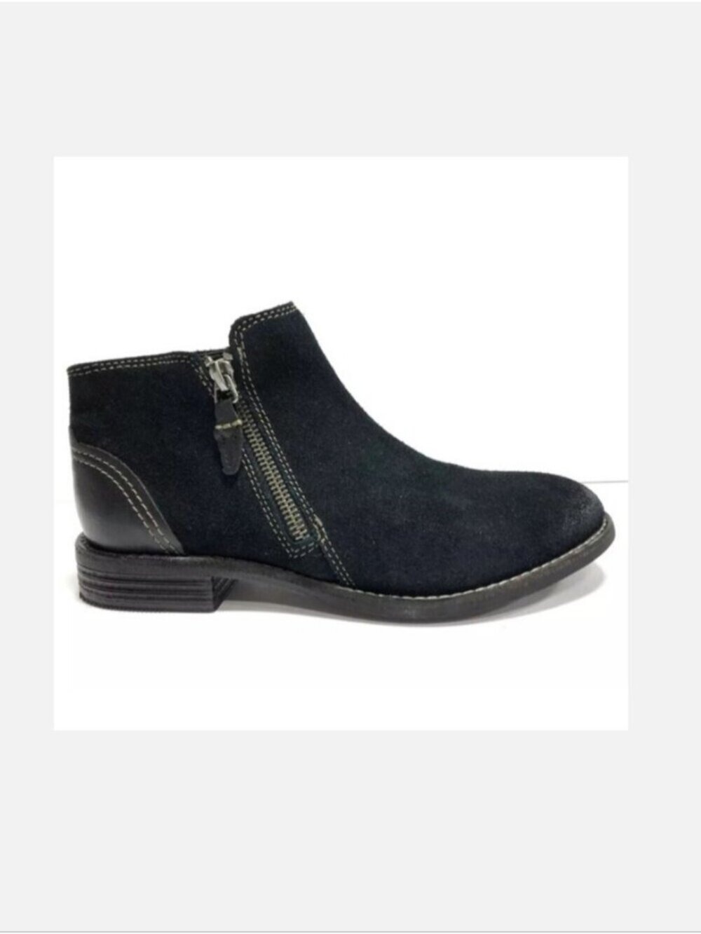 CLARKS | Maypearl Juno black suede ankle boots sz 6M